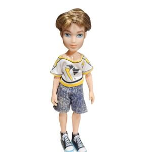 Bratz Boyz Eitan Doll 2002 MGA Entertainment Pittsburgh Penguins Jersey 66 Y2K
